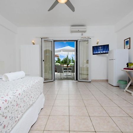 Villa Baronnos ไกออส ภายนอก รูปภาพ